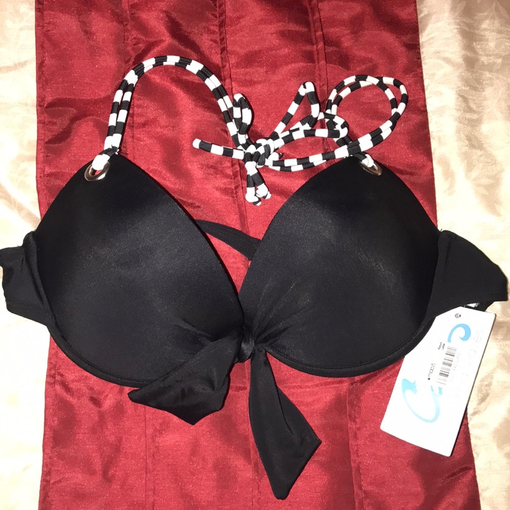 Bathing suit top